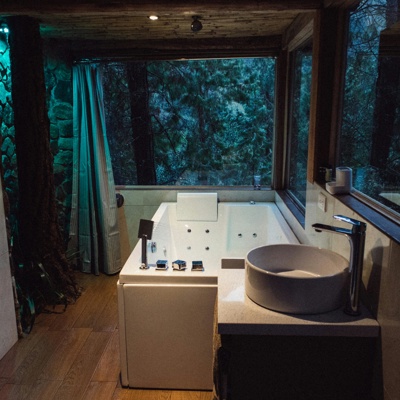 Luxury Retreats