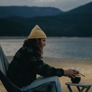 Serene Lakefront Getaways for a Tranquil Escape